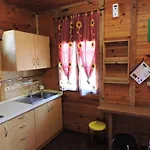 Reno Village مكان تخييم